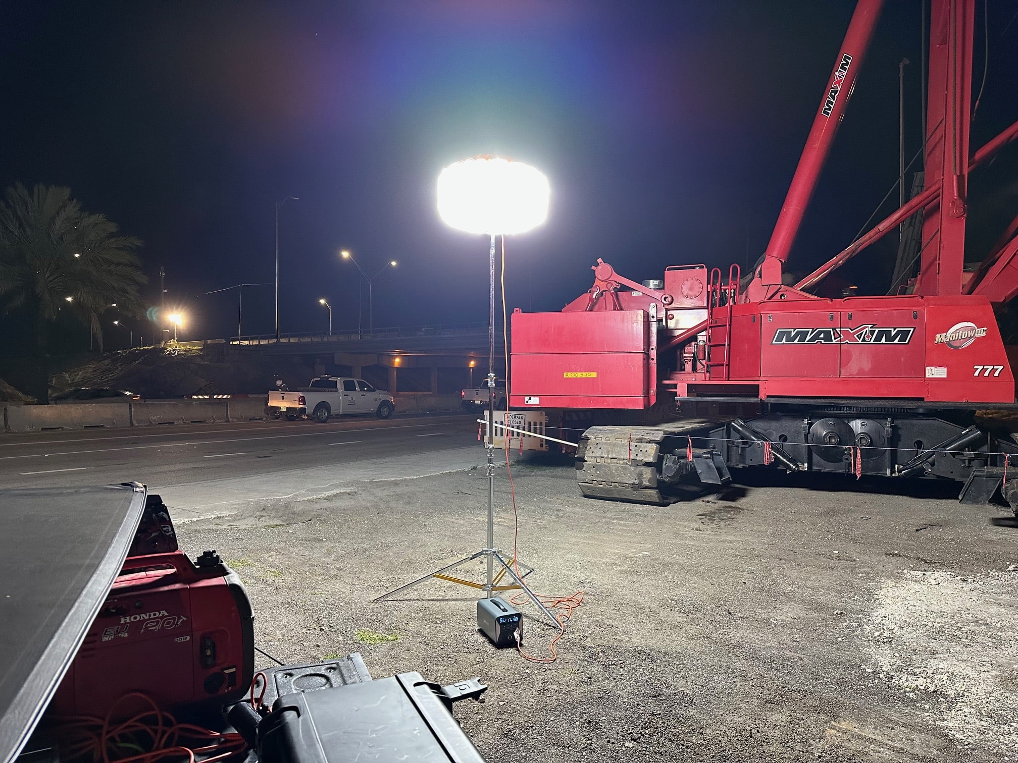 Balloon Light in field work
